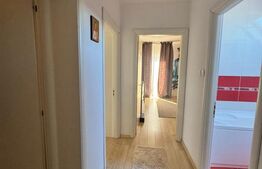 Casa 72 mp, 960 mp teren, zona Metro