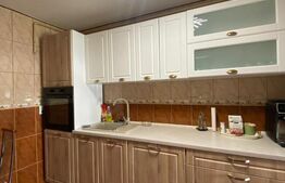 Apartament 4 camere, decomandat, 110 mp, zona Ultracentral 