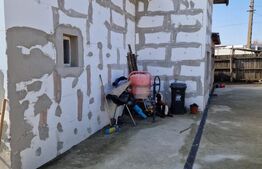 Casă de vânzare P+M, 184 mp – Castranova, Dolj