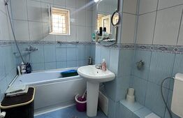 Apartament 3 camere, 72 mp, zona Craiovita Noua - Scoala Elena Farago