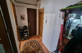 Apartament 3 camere, Craiovita Noua zona Niela