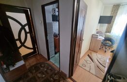 Apartament 3 camere, Craiovita Noua zona Niela