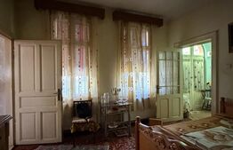 Casa parter, 273 mp teren, front 14,52 ml, zona Schmith/ Tribunal