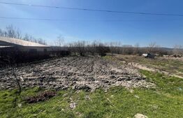 Teren intravilan 351 mp, stradal, zona Izvor