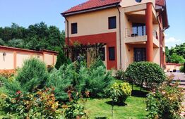 Casa P+1+M cu piscina si 1057 mp de teren, pozitionata inedit