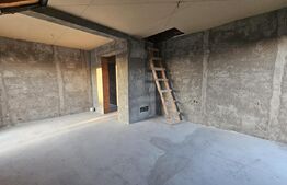 Casa la rosu, P+M, 120 mpu, teren 800 mp, zona Simnicu de sus