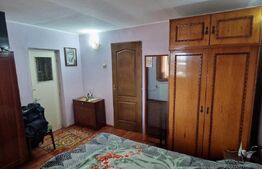  Casă cu teren generos de 872 mp, zona linistita - Craiova, Romanesti