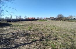 Teren intravilan Almăj, 1685 mp, deschidere 40m, cu utilități 