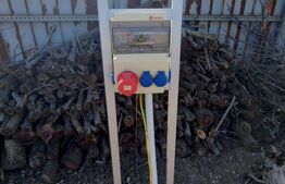 Teren intravilan Almăj, 1685 mp, deschidere 40m, cu utilități 