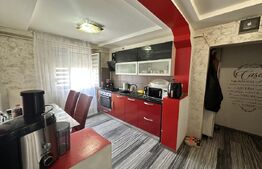 Apartament 3 camere, 68 mp, zona Dezrobirii