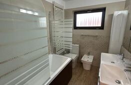 Casa moderna P+1+M, 3 dormitoare, 170 mp, zona Ford