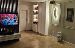 Apartament lux 3 camere decomandat pe 2 etaje,, zona  Rezidentiala Centru
