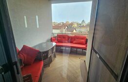 Apartament lux 3 camere decomandat pe 2 etaje,, zona  Rezidentiala Centru