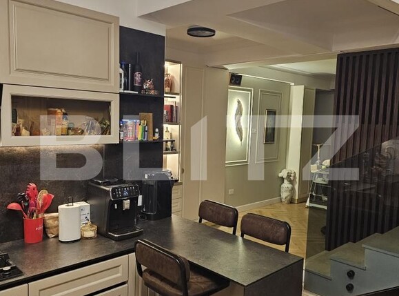 Apartament de vânzare 3 camere Central - 190982AV | BLITZ Craiova | Poza1