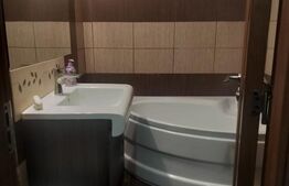 Apartament4 camere, 87.02 mp, zona  1 Mai - Sara