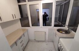 Apartament 2 camere decomandat, 53 mp, zona George Enescu