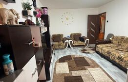 Apartament 3 camere, 68 mp, zona Consul