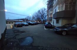 Spatiu comercial parter, 135 mp suprafata utila, Rovine