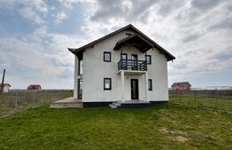 Vilă P+M finisată, 152 mpu, toate utilitățile, teren 600 mp, Ghercești