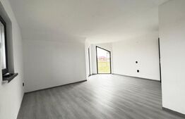 Vilă P+M finisată, 152 mpu, toate utilitățile, teren 600 mp, Ghercești