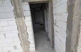 Casă de vânzare la roșu, 130 mp, zona Magnolia