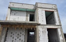 Casă de vânzare la roșu, 130 mp, zona Magnolia