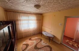 Casa pe parter, 75 mp, teren generos 2000mp, zona Troaca -Rovine 2