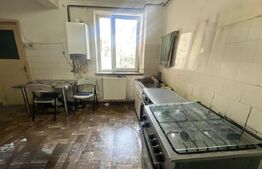 Apartament 3 camere, 64 mp, zona Piata Mare