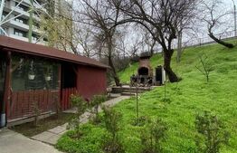 Apartament 4 camere decomandat 140mp, Mansarda, zona Consul