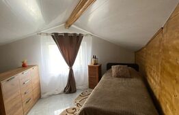 Apartament 4 camere decomandat 140mp, Mansarda, zona Consul, Utilitati incluse
