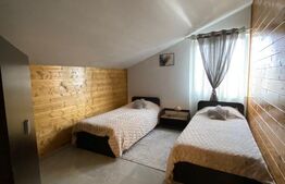 Apartament 4 camere decomandat 140mp, Mansarda, zona Consul, Utilitati incluse