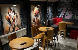 Afacere la cheie, bar 115 mpu plus terasa, zona Ultracentrală