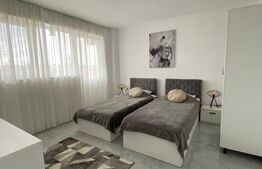 Apartament 4 camere decomandat, 110 mp, zona Consul 