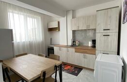 Apartament 4 camere decomandat, 110 mp, zona Consul, Utilitati incluse