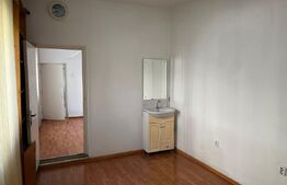 Casa P+1, destinatie medicala, 164 mpu,  teren 111 mp, zona Scoala 2 