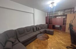 Apartament cu 3 camere, decomandat, centru-Universitate