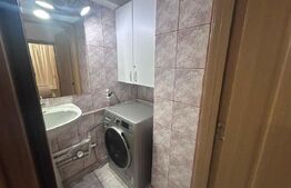 Apartament cu 3 camere, decomandat, centru-Universitate