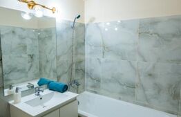 Apartament 2 camere decomandat, 47.50 mp, Bulevardul Carol I, zona Gării