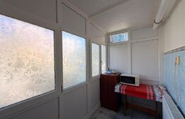 Apartament de 2 camere decomandat, zona Rovine 