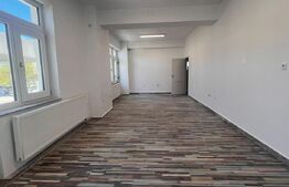 Clădire de birouri D+P+3+M, 1200 mp utili, 40 locuri parcare, acces excelent