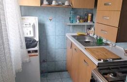 Apartament 3 camere, 38 mp, zona Piata Valea Rosie