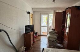 Garsoniera de vanzare, 28 mp, zona Craiovita - Materna