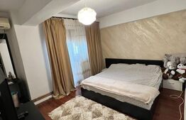 Apartament 3 camere, decomandat, zona Rovine