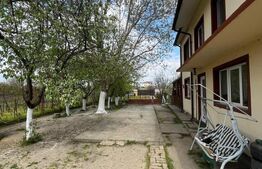 Casă în Malu Mare, teren 2354 mp,curte mare și potențial extindere