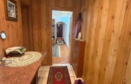 Apartment cu 3 camere, parter,54 mp, zona Craiovita Noua