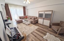 Apartament 3 camere, decomandat, 76 mp, zona Calea Bucuresti - Piata Centrala
