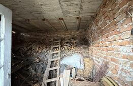 Casa pe parter, 115 mpc, 4505 mp teren, zona Bogea-Almaj