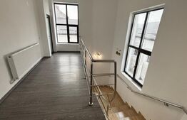 Spatiu birouri, 218 mp, curte, zona Central