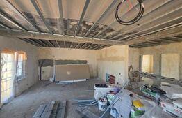 Casa pe parter 130 mp construiti, 400 mp curte zona Metro