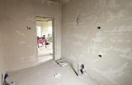 Casa cu Mansarda la gri,  4 camere, 176mp+ 500 mp teren, Bordei